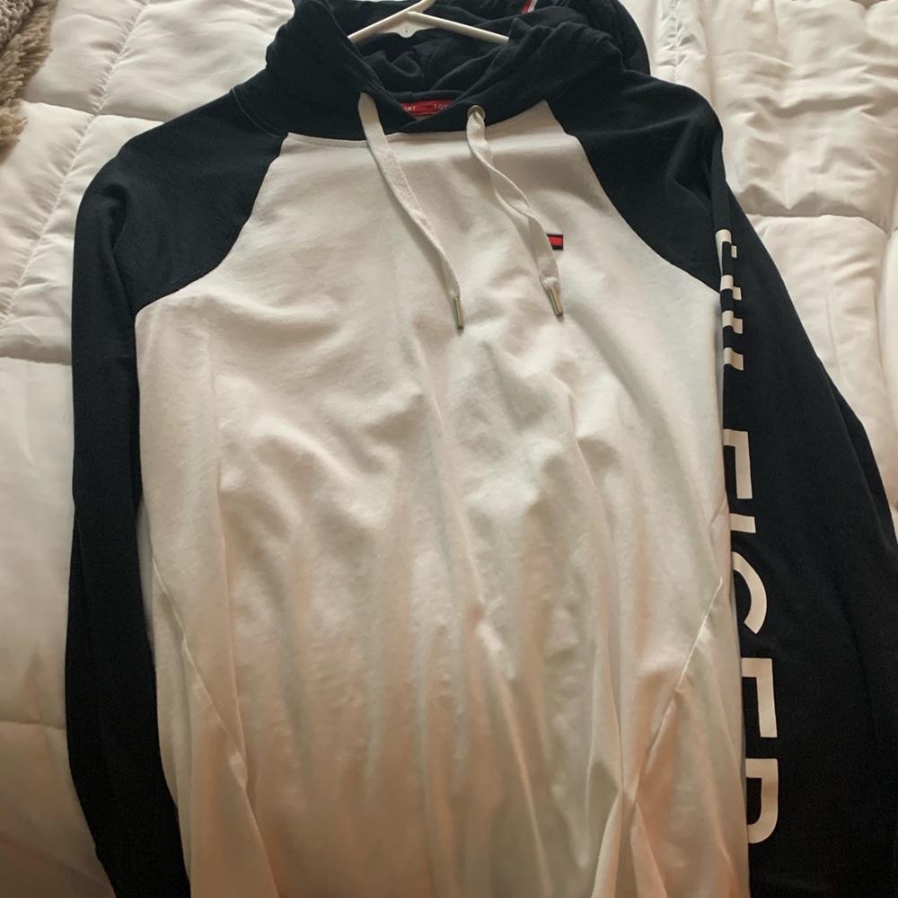 tommy hilfiger shirt